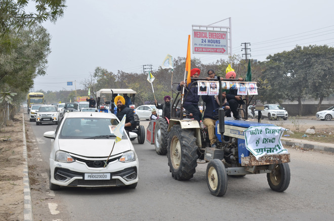 Tributes paid to deceased farmers in tractor march