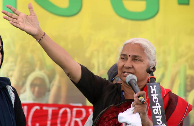 Activists Medha Patkar, Dr Navsharan inspire protesters at Tikri border