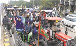 60 km, 5 routes, nod for Republic Day rally: Farmers