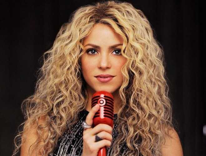 Shakira says two wild boars attacked her, stole her purse in Barcelona park