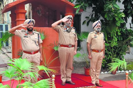 DGP Iqbal Preet Singh Sahota meets officers of Patiala Range, reviews law and order