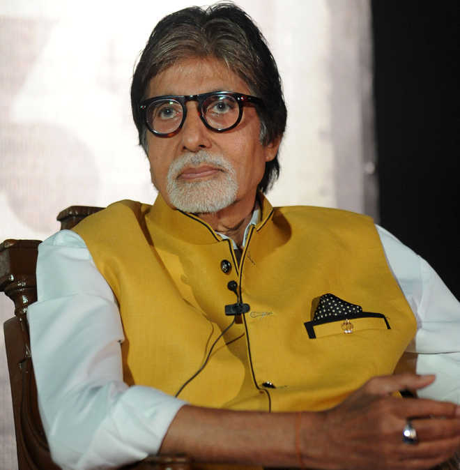 Amitabh Bachchan thanks fans as he turns 79, says ‘I walk with pride of your love’