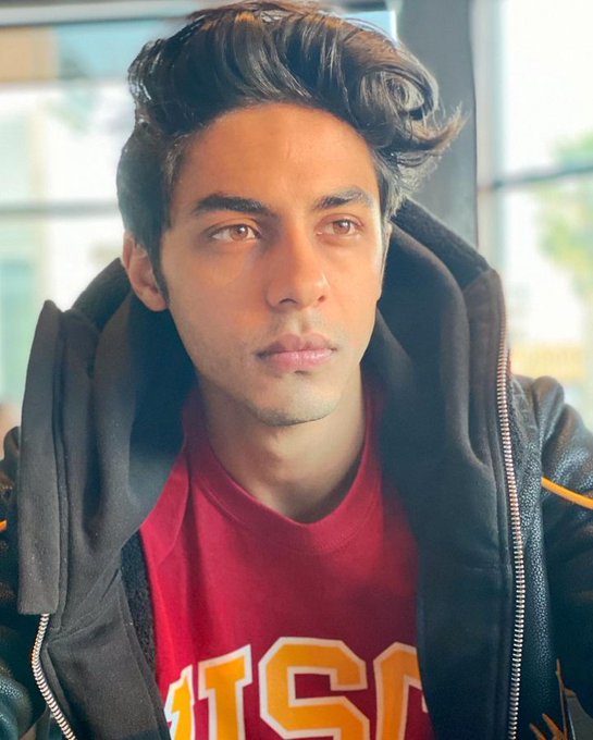 Urfi Javed of 'Bigg Boss OTT' fame comes out in support of 'poor kid' Aryan Khan