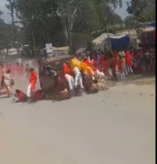 Chhattisgarh: One dead, 17 injured as SUV runs into Durga immersion procession