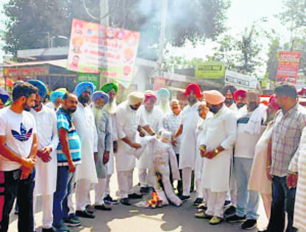 Cong protests against Lakhimpur Kheri incident