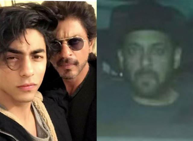 Video: Salman Khan visits Shah Rukh Khan at midnight after Aryan's arrest in drugs case