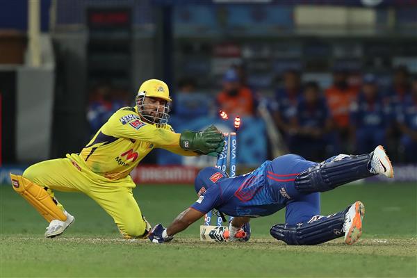 IPL: Delhi prevail over CSK by 3 wickets, climb to top