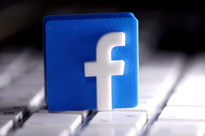 Facebook plans new group name to revamp image
