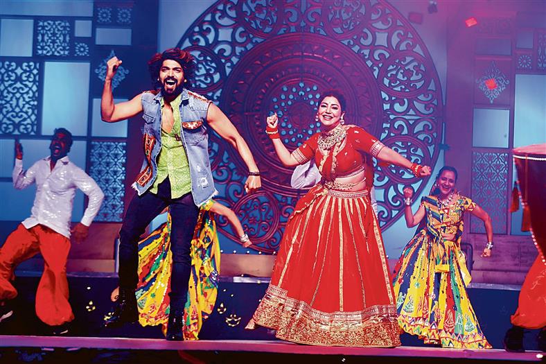 Gurmeet Choudhary and Debina Bonnerjee to perform on Zee Waali Diwali Meet ke Ghar