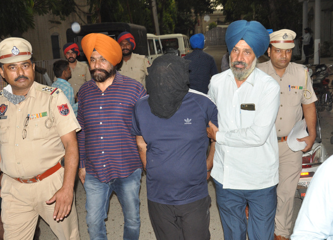 Jaggu Bhagwanpuria’s aide held for extortion in Amritsar
