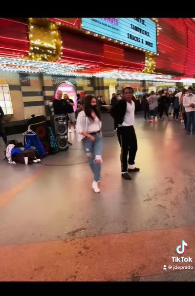 ‘Never stop dancing!’ You will say this too after watching this viral video of a woman who grooves with a street performer