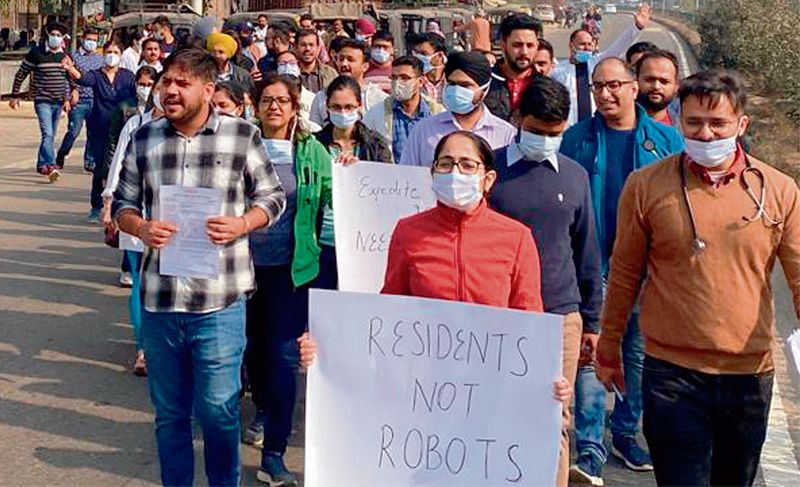 Delay in PG admissions: Resident doctors suspend OPD services in protest in Patiala