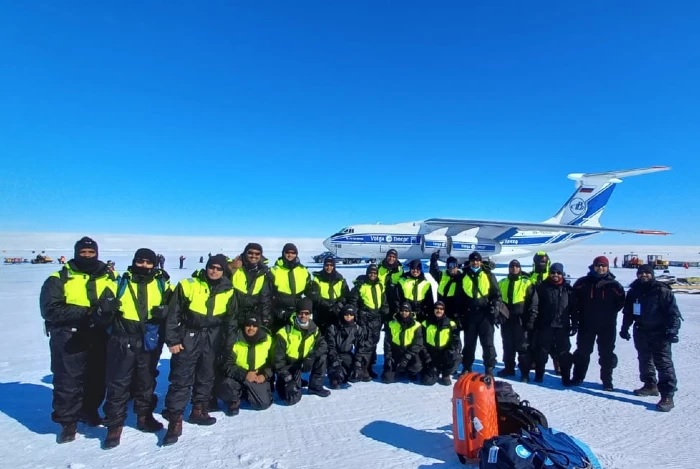 India's 41st scientific expedition reaches Antarctica