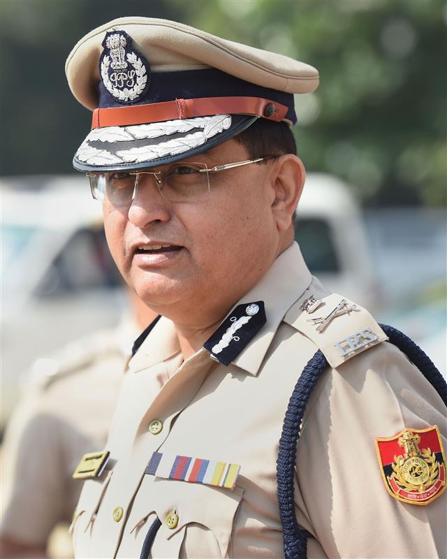 SC issues notice to Centre on PIL against Rakesh Asthana’s appointment as Delhi Police Chief