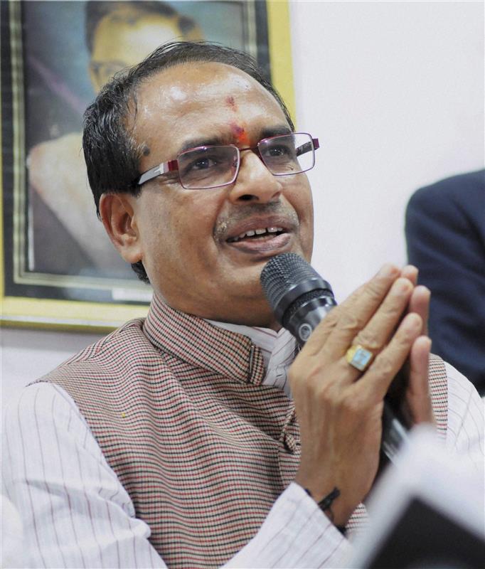 Congress taught wrong history saying India became independent only because of Mahatma Gandhi, Nehru and Indira: MP CM