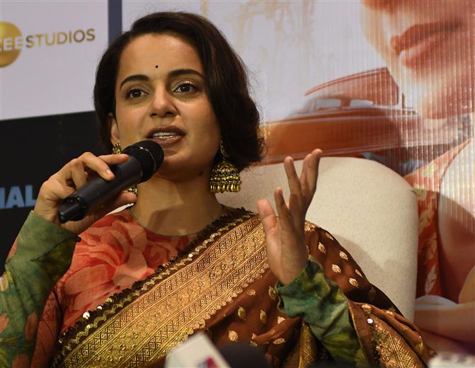 Kangana Ranaut alleges threats over posts on farmer protests, files FIR