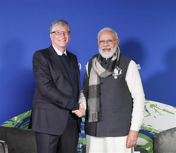 PM Modi meets Bill Gates, PMs of Israel, Nepal
