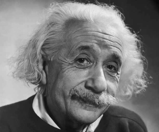 Einstein relativity theory manuscript sold for $13 mn in Paris