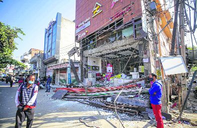 Anti-encroachment drive in Jammu markets sparks protest