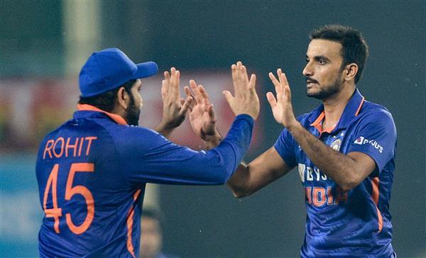 Never felt India jersey was running away from me: Harshal Patel