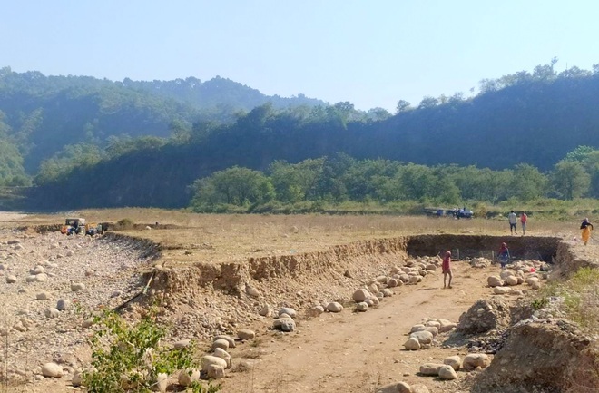 Now, mining mafia active in Palampur, Jaisinghpur forests