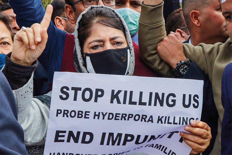 Mehbooba Mufti: Apologise to kin of Hyderpora encounter victims