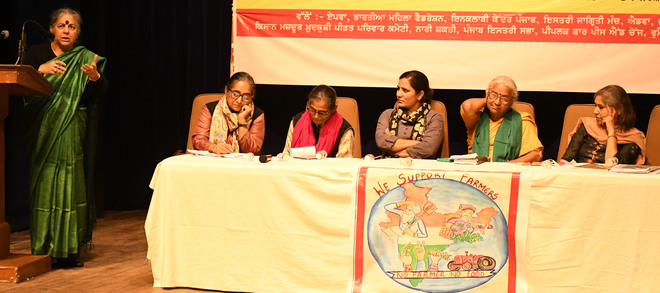 Tributes paid to women martyrs of farm struggle