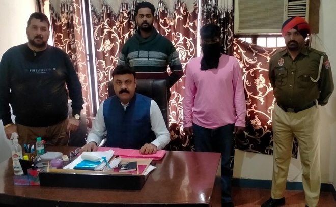 Smuggler held with heroin, gun in Ludhiana