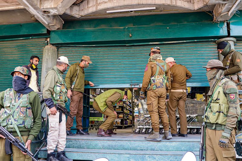 Counter-insurgency drill creates panic in Jammu