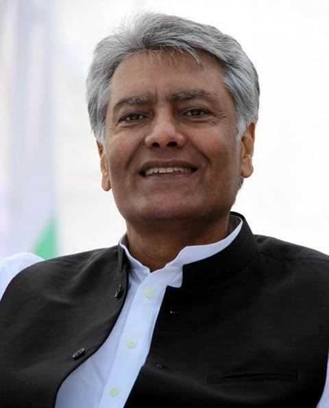10 District Congress Committee chiefs retained, were picked by Sunil Jakhar