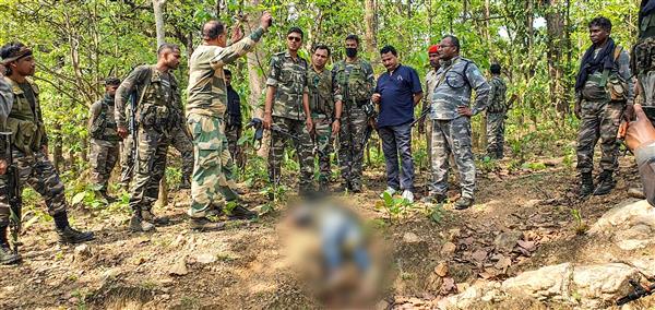 16 Naxals surrender before police in Chhattisgarh’s Dantewada