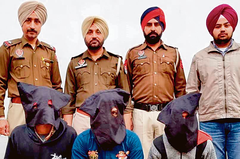 Three held for snatching mobile phones, purses in Patiala