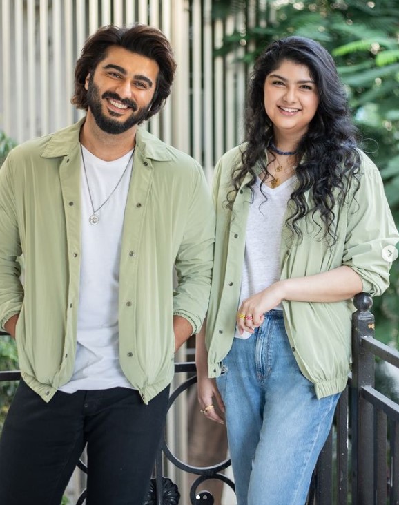Arjun Kapoor Wishes Sister Anshula Kapoor Birthday In Style His Message Is All Heart The