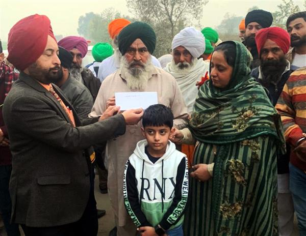 Rs 5-lakh relief given to kin of Amritsar farmers died in protest at Delhi borders