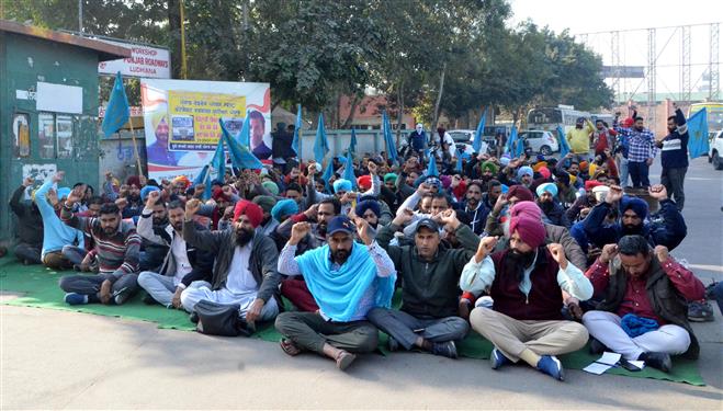 Roadways staff's stir enters Day 3, to protest outside Punjab CM residence today