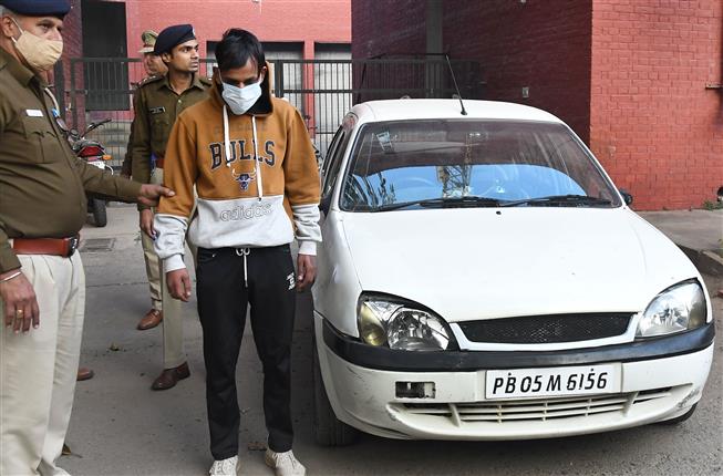 Youth arrested for setting BJP Panipat MLA's SUV on fire at Chandigarh hostel