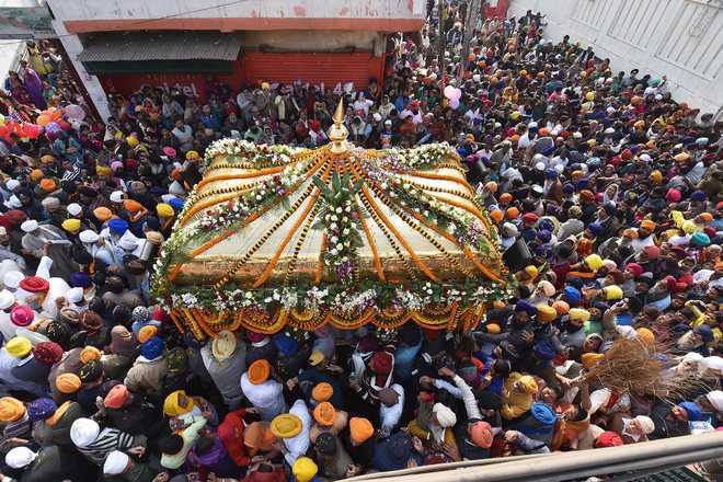 'Parkash Purb' of Guru Gobind Singh figures twice on 2022 calendar