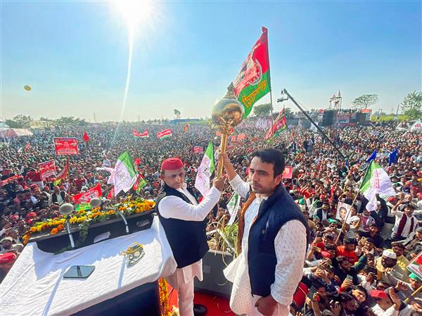Red cap will oust BJP from power in UP: Akhilesh