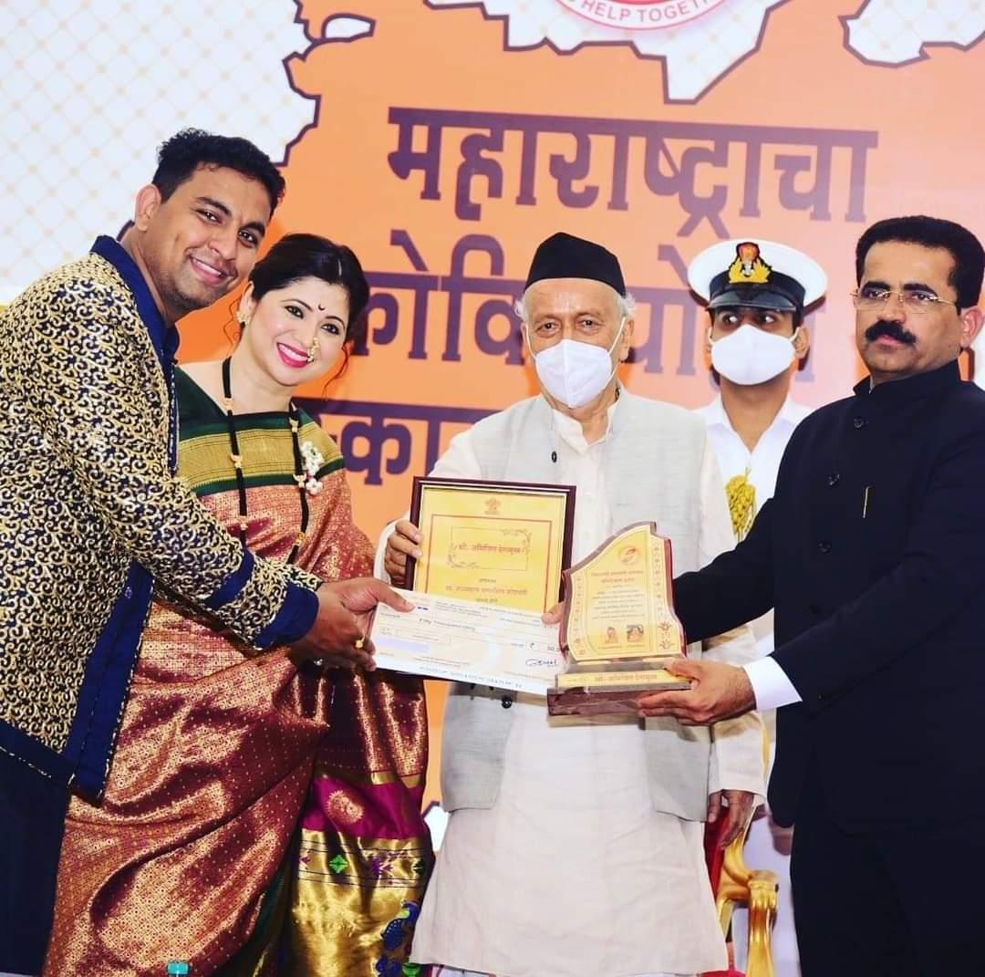 Rj Akshay aka Akshay gholve was awarded 'Maharashtra Covid Warrior Puraskar' by the hands of Honourable Governor Sri.Bhagatsinghji Koshyari.