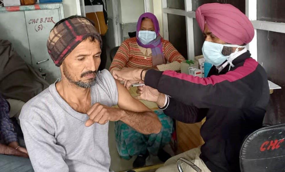 Punjab: From January 15, only fully vaccinated people allowed in public places
