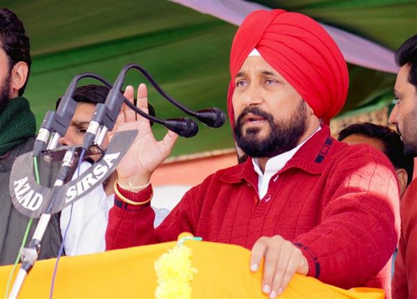 Charanjit Singh Channi accuses Arvind Kejriwal of hypocrisy, says what common man can afford costly hotels