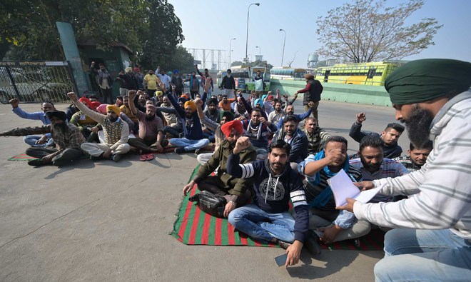Protesting staff close Ludhiana bus stand, passengers suffer