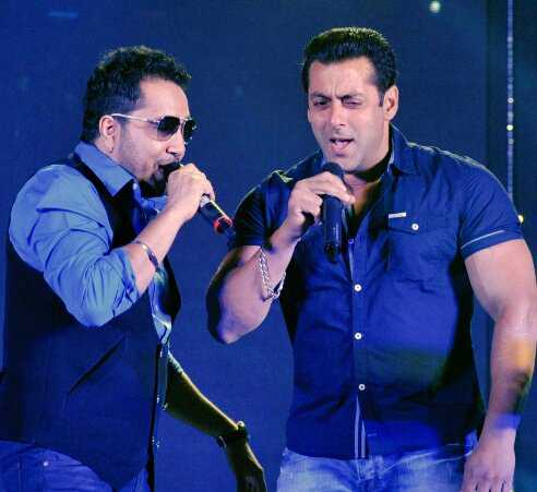 Mika Singh, Salman Khan to share stage once again; Punjabi singer calls it an ‘honour'