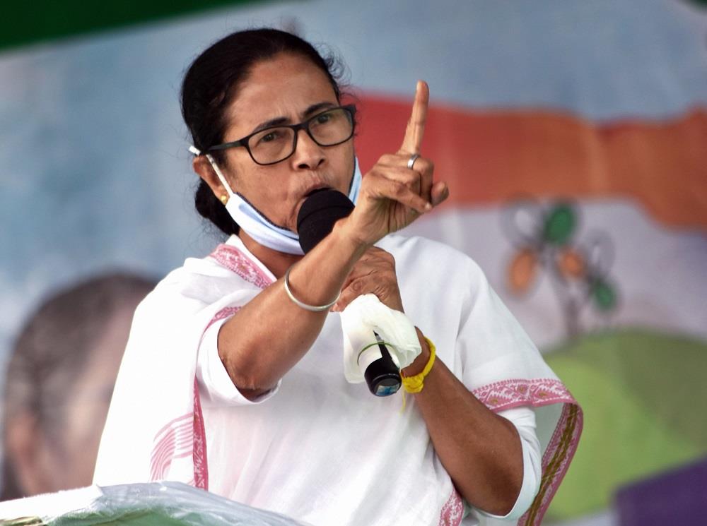 Mamata writes to PM, requests him to help Bengal get vaccines for people before polls