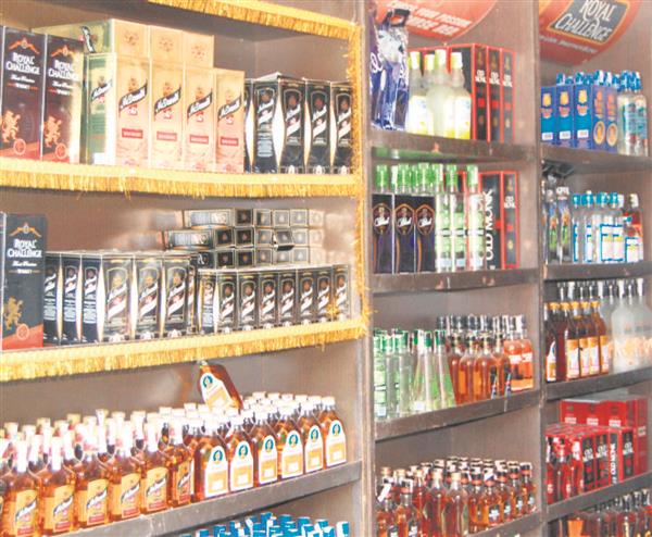 Punjab eyes Rs 1,000 cr by curbing smuggling of liquor