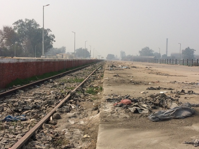 Railways cleans port of dump