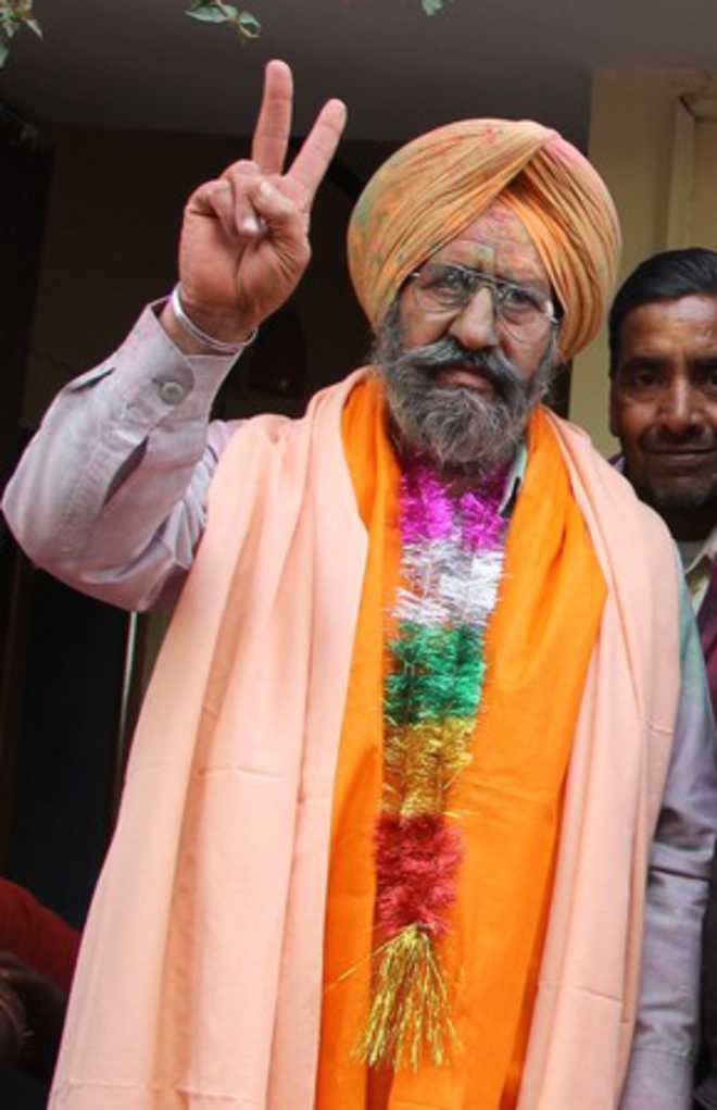 Jagroop Singh Gill leads Bathinda Mayor post race