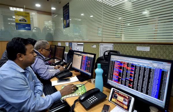 Sensex tumbles 599 points in line with global meltdown