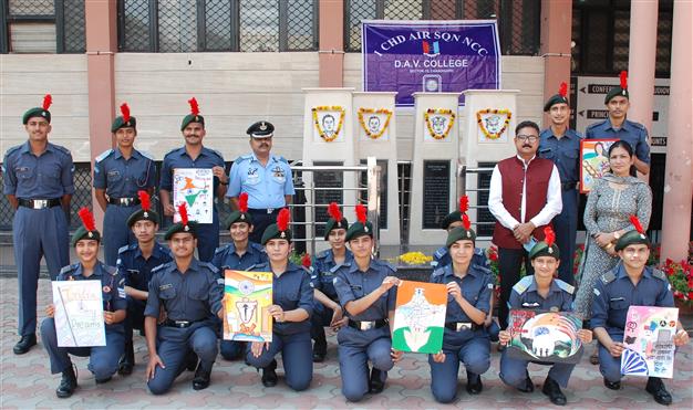 Chandigarh NCC cadets spruce up cenotaphs of martyrs in college campus