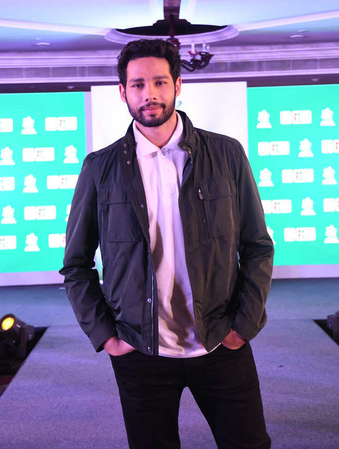 Siddhant Chaturvedi tests negative for COVID-19 two weeks after contracting virus
